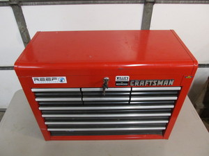 lot 240 image: NICE Heavy Duty CRAFTSMAN 10-Drawer Tool Chest FULL of Tools