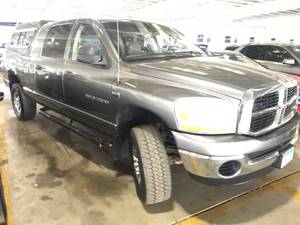 2006 Dodge Ram 2500 SLT Megacab 4x4