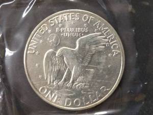 lot 125 image: 1971 S Uncirculated (Blue) Eisenhow...