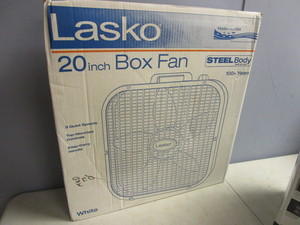 lot 110 image: LASKO 20 BOX FAN
