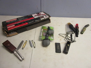 lot 145 image: CRAFTSMAN DELUXE TEMPLATE KIT, POCKET KNIVES, DUCK AND ELK CALLS