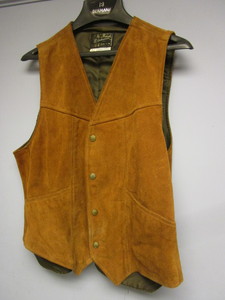 lot 156 image: GOLDEN THREAD LEATHER VEST, MENS LARGE