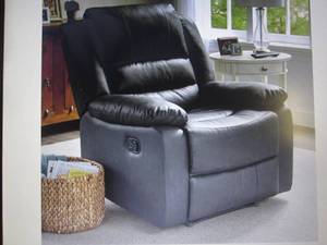 Overstuffed Recliner open box Retai...