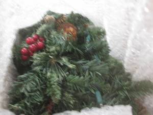 4-Ft. Tree in Red Sled open box Ret...