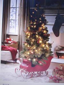4-Ft. Tree in Red Sled open box Ret...