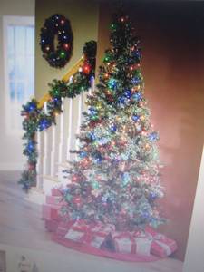 Prelit Tree, Wreath and Garland Set...