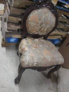 Carved Accent Chair- needs tighteni...