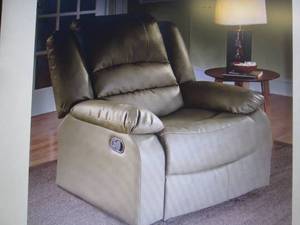 Overstuffed Recliner open box Retai...