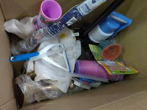 lot 25 image: Box of Misc....