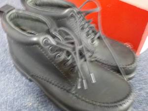 lot 37 image: Walk-ons Laurel Womens Size 7M Sho...