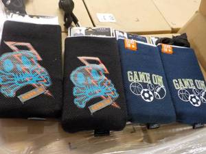 lot 86 image: 25 Cases of 4 Neck Lanyards Per Cas...