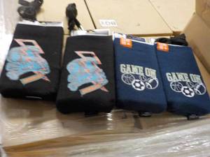 lot 88 image: 25 Cases of 4 Neck Lanyards Per Cas...
