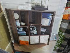 lot 100 image: Closet maid Dark Chestnut 9 Cube Or...
