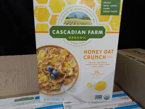 lot 186 image: Case of 10  - 13.5 Boxes Cascadian ...