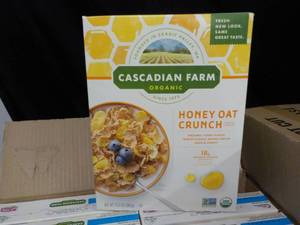 lot 190 image: Case of 10  - 13.5 Boxes Cascadian ...