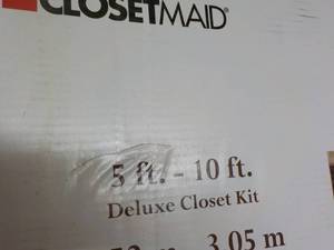 lot 215 image: Closet maid 5 ft - 10ft Deluxe Clos...