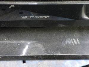 lot 239 image: Emerson 40 powers on...