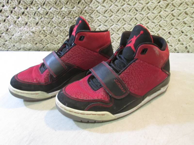 Pair of Men's Jordan V IV III Shoes