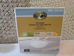 lot 28 image: 11 Warm and Bright Universal LED C...