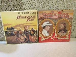 lot 63 image: Vintage Willie Nelson Records Good ...