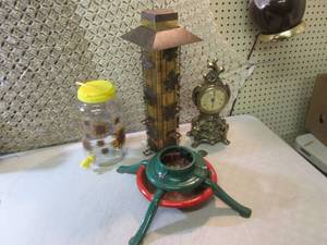 lot 81 image: Lot of Misc  D-2...