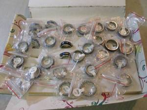 lot 123 image: Lot of Assorted Sized Rings Approx ...