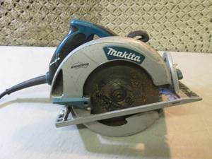 lot 154 image: Makita 5007MG Electric 7 14 Circu...