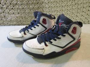lot 171 image: Pair of Mens Jordan Flight Shoes S...