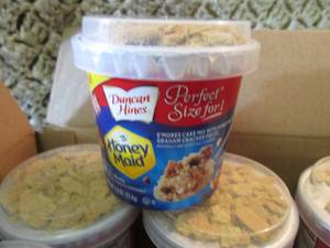 lot 222 image: Honey Maid Smores Cake Mix Microwa...