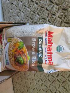 lot 243 image: Organic Brown Rice 6 2-Pound Bags B...