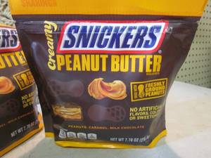 lot 260 image: 4 Bags of Snickers Creamy Peanut Bu...