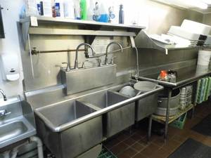 lot 6 image: Stainless Steel Dish Station