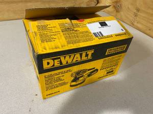 lot 8 image: Dewalt 3 Amp 5 in. Corded Random Orbital Hook and Loop Sander
