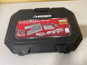 lot 11 image: HUSKY 14 in. 38 in. and 12 in. Drive Mechanics Tool Set (149-Piece)