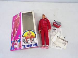 lot 54 image: Rare 1975 SIX Million Dollar Man with Box, Paperwork and extras NICE