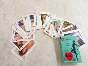 lot 123 image: Vintage Girlie Pin up Playing Cards Complete Set