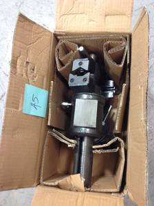 lot 45 image: BESSEY 5 in. Multi-Purpose Rotating Pipe and Bench Vise with Swivel Base in good condition