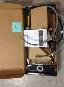 lot 59 image: Glacier Bay Market Single-Handle Pull-Down Sprayer Kitchen Faucet in Chrome OPEN BOX in good condition