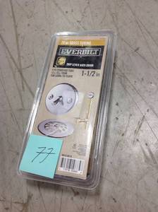 lot 77 image: Everbilt Trip Lever 1-12 in. 20-Gauge Brass Pipe Bath Drain in Polished in good condition
