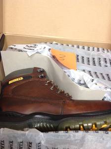 lot 3 image: Dewalt Mens 10X Titanium Waterproof Work Boots DXWP10011-WGL not used