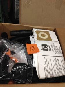 lot 18 image: Ridgid 6 Gal. 3.5-Peak HP NXT WetDry Vac in good condition