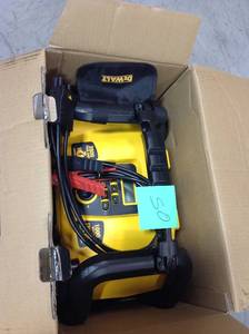 lot 50 image: DEWALT 2800 Peak Amp Jump Starter 1000-Watt Power Inverter with Digital Compressor in good condition