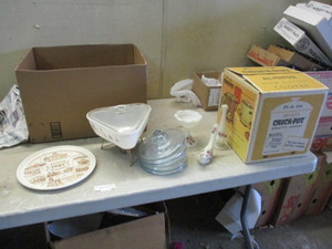 Vintage Kitchen Glassware