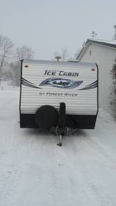 lot 1 image: 2015 Salem Ice Cabin  8x20 RD