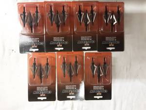 lot 17 image: New 7 Packages With 3 Each 4- Bladed Cross Bow Broad Heads