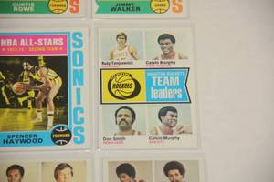 Vintage 1974-75 Topps Basketball Card Lot  12 Cards