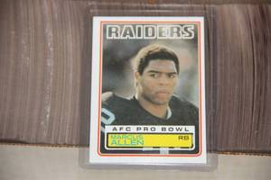 1983 Topps Football Complete Set  396 Cards