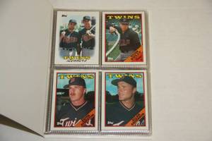 1988 Topps Minnesota Twins Team Set in Branded Booklet