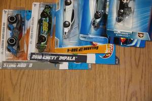 Hot Wheels Lot 6  15 Cars