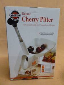 Cherry Pitter